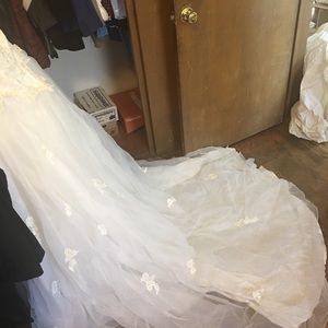 Wedding dress